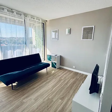 Bright With A View Of Puy Courny Apartament Aurillac